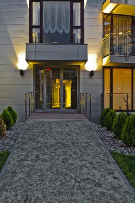 Triton Park Accommodation By P&O Serviced Apartments Varsovia Exterior foto